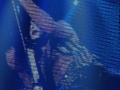 2010-05-18-20_52kiss_02