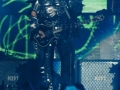 2010-05-18-20_53kiss_01