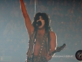 2010-05-18-21_59kiss_05