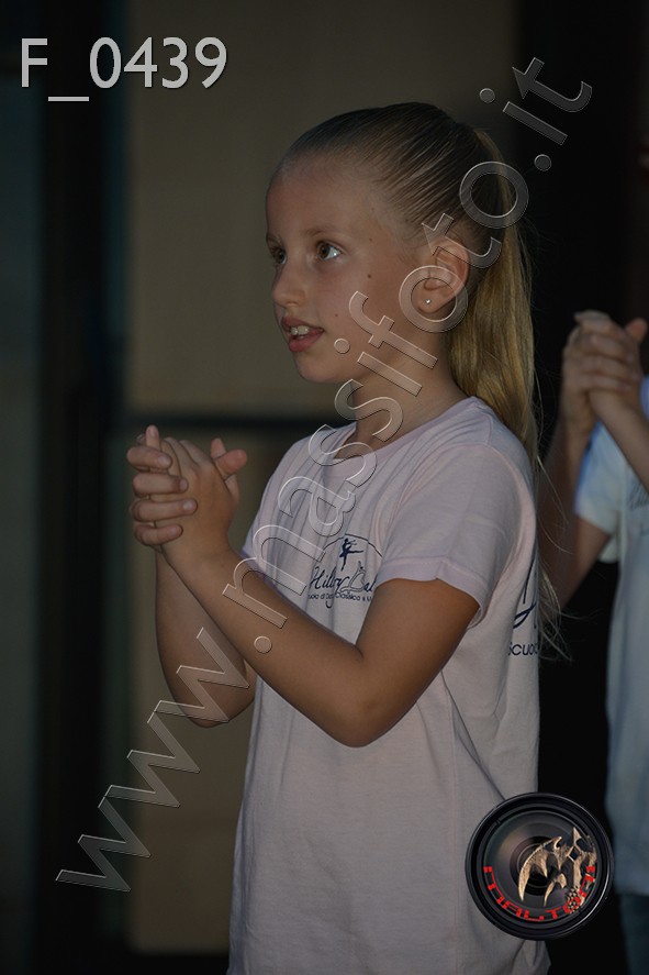 F_0439