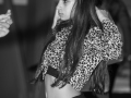 B099
